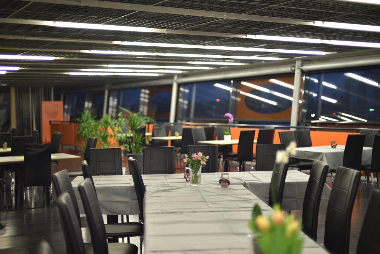 Hc Hotel Ceske Budejovice Eksteriør billede